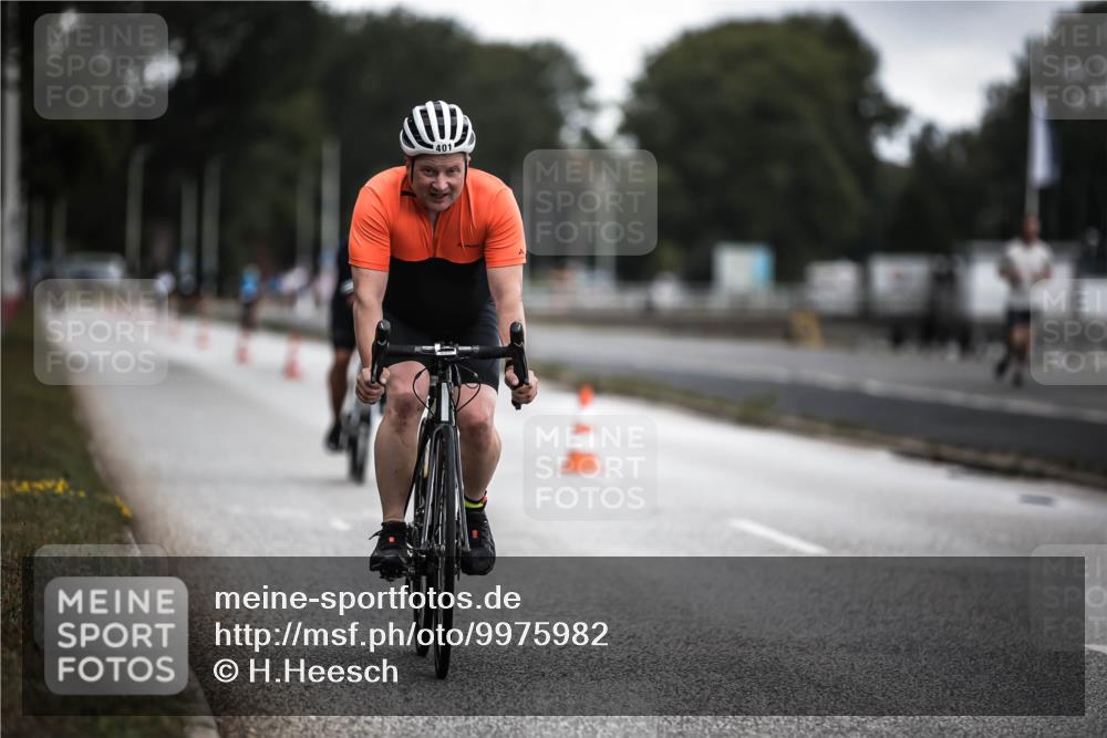 16.08.2026 - KN Förde Triathlon 2026 H.Heesch http://msf.ph/oto/9975982 16.08.2026 11:14:06 Radfahren 337, 373, 381, 401, 402 meine-sportfotos.de