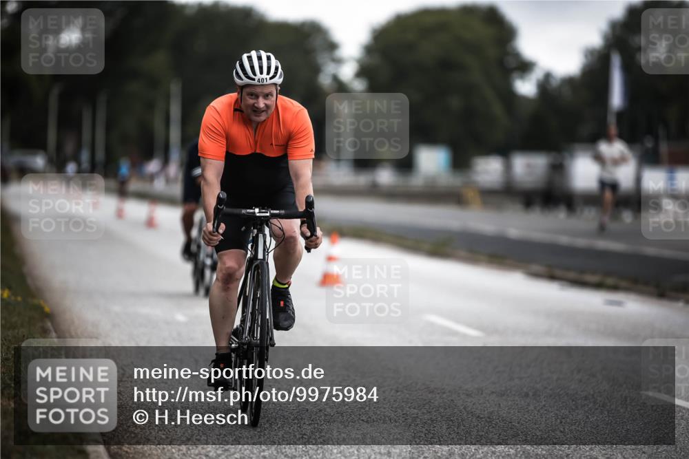 16.08.2026 - KN Förde Triathlon 2026 H.Heesch http://msf.ph/oto/9975984 16.08.2026 11:14:07 Radfahren 337, 373, 401, 402 meine-sportfotos.de