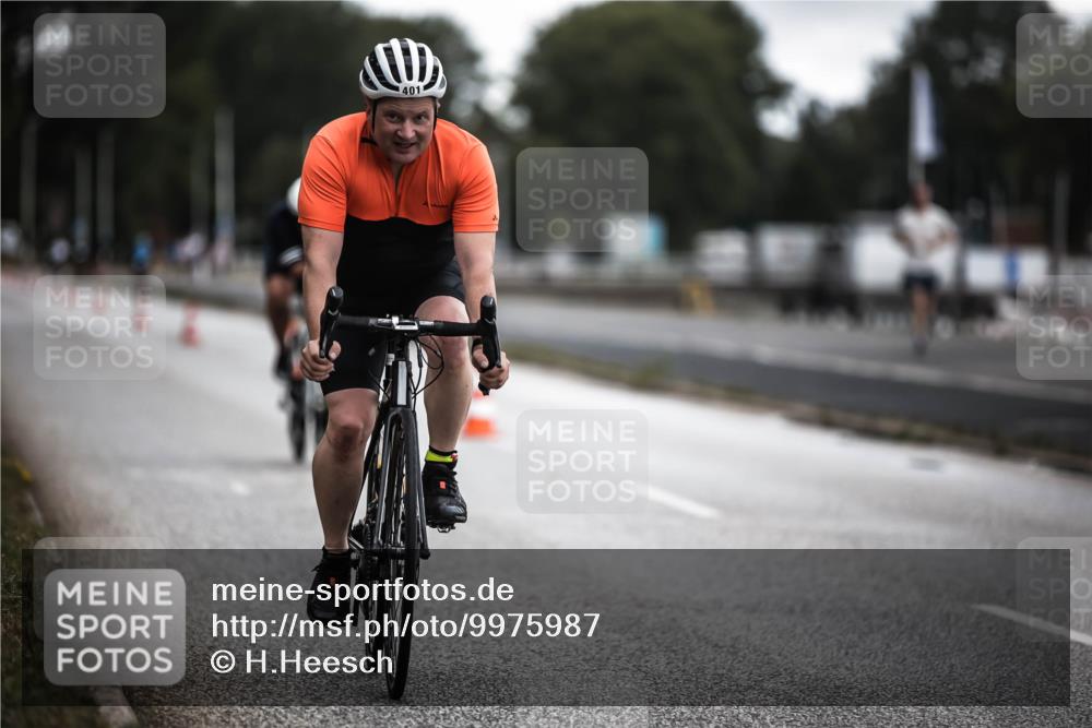16.08.2026 - KN Förde Triathlon 2026 H.Heesch http://msf.ph/oto/9975987 16.08.2026 11:14:07 Radfahren 337, 373, 401, 402 meine-sportfotos.de