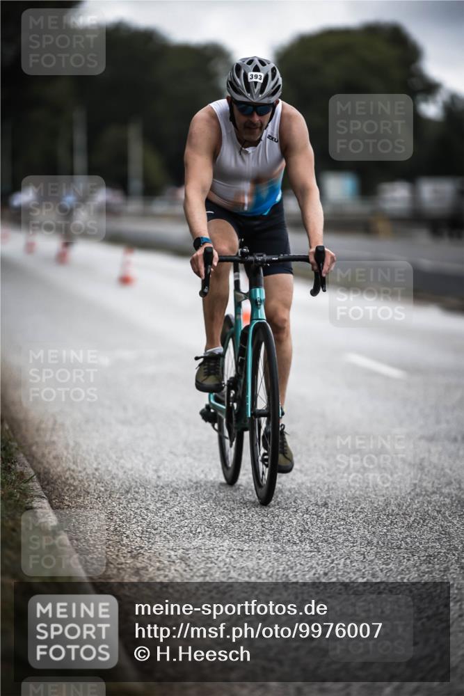 16.08.2026 - KN Förde Triathlon 2026 H.Heesch http://msf.ph/oto/9976007 16.08.2026 11:14:28 Radfahren 393 meine-sportfotos.de