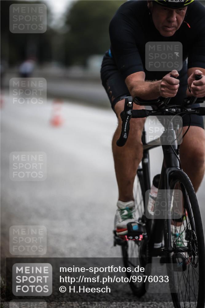16.08.2026 - KN Förde Triathlon 2026 H.Heesch http://msf.ph/oto/9976033 16.08.2026 11:14:34 Radfahren 398, 432 meine-sportfotos.de