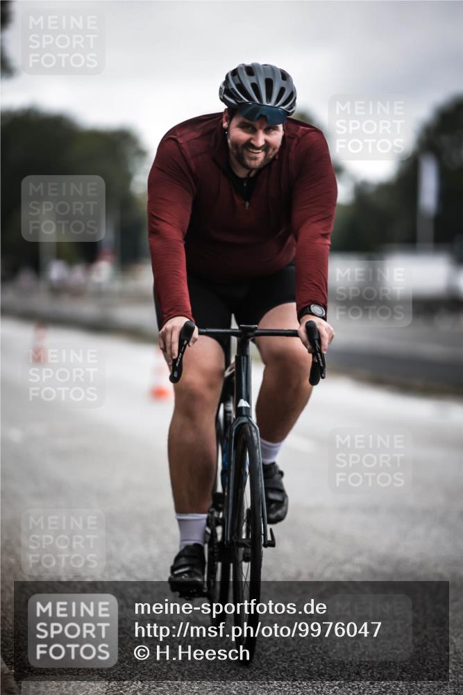 16.08.2026 - KN Förde Triathlon 2026 H.Heesch http://msf.ph/oto/9976047 16.08.2026 11:14:43 Radfahren 328, 350, 370, 400 meine-sportfotos.de