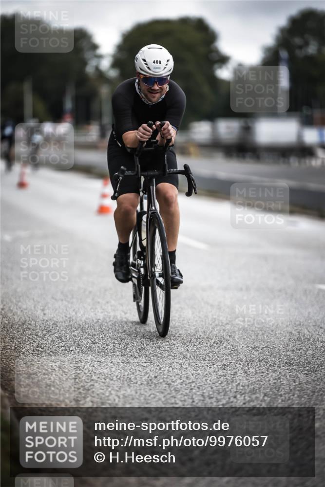 16.08.2026 - KN Förde Triathlon 2026 H.Heesch http://msf.ph/oto/9976057 16.08.2026 11:14:52 Radfahren 396, 408, 803 meine-sportfotos.de