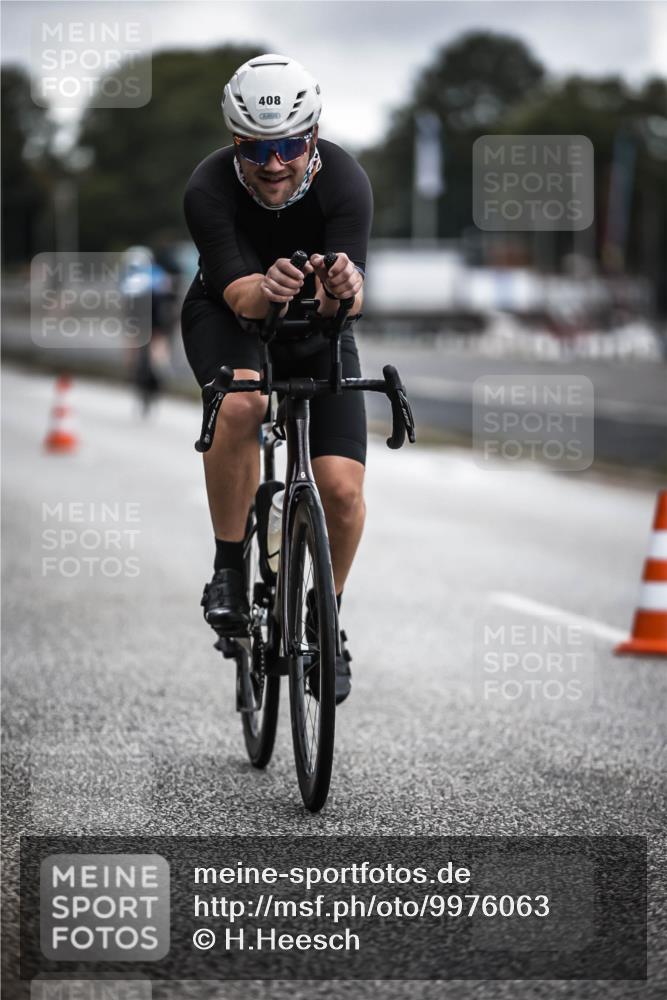 16.08.2026 - KN Förde Triathlon 2026 H.Heesch http://msf.ph/oto/9976063 16.08.2026 11:14:52 Radfahren 396, 408, 803 meine-sportfotos.de