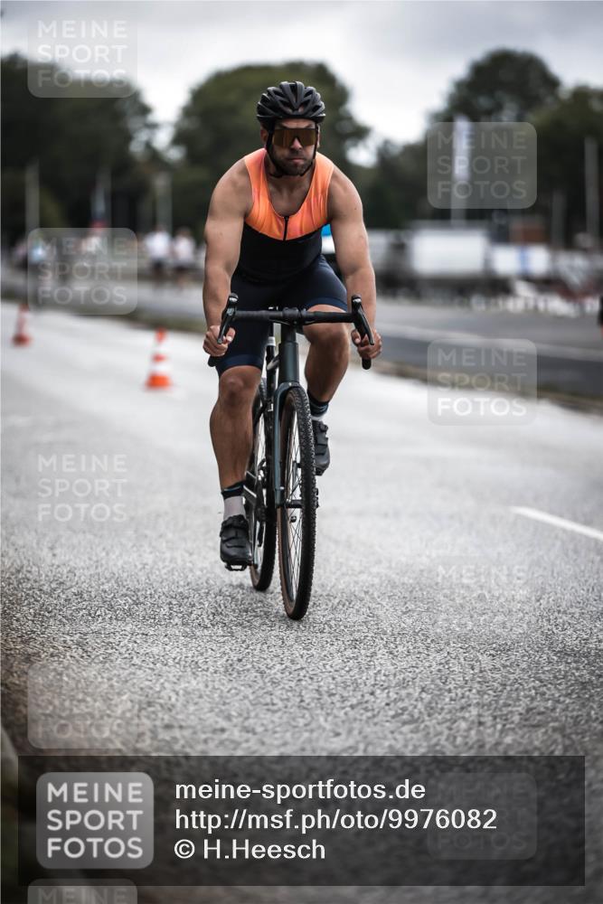 16.08.2026 - KN Förde Triathlon 2026 H.Heesch http://msf.ph/oto/9976082 16.08.2026 11:15:05 Radfahren 322, 334, 358 meine-sportfotos.de