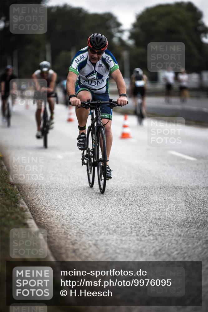 16.08.2026 - KN Förde Triathlon 2026 H.Heesch http://msf.ph/oto/9976095 16.08.2026 11:15:17 Radfahren 341, 355, 359, 374, 378, 407, 804 meine-sportfotos.de
