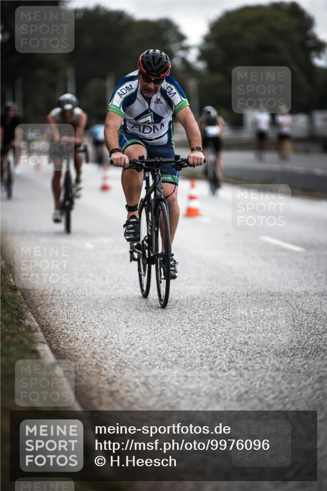16.08.2026 - KN Förde Triathlon 2026 H.Heesch http://msf.ph/oto/9976096 16.08.2026 11:15:17 Radfahren 341, 355, 359, 374, 378, 407, 804 meine-sportfotos.de