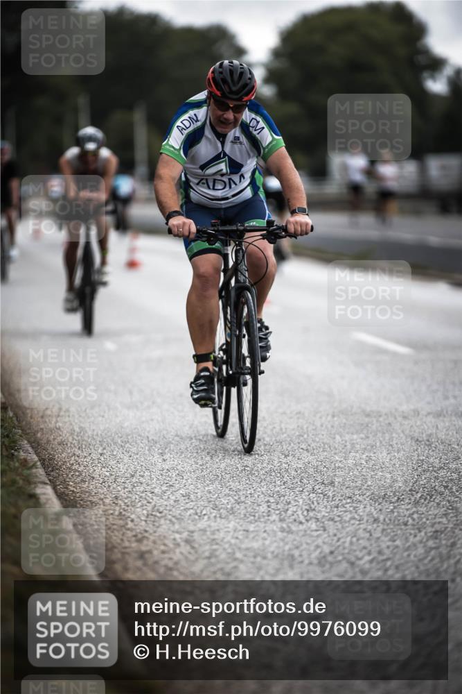 16.08.2026 - KN Förde Triathlon 2026 H.Heesch http://msf.ph/oto/9976099 16.08.2026 11:15:17 Radfahren 341, 355, 359, 374, 378, 407, 804 meine-sportfotos.de