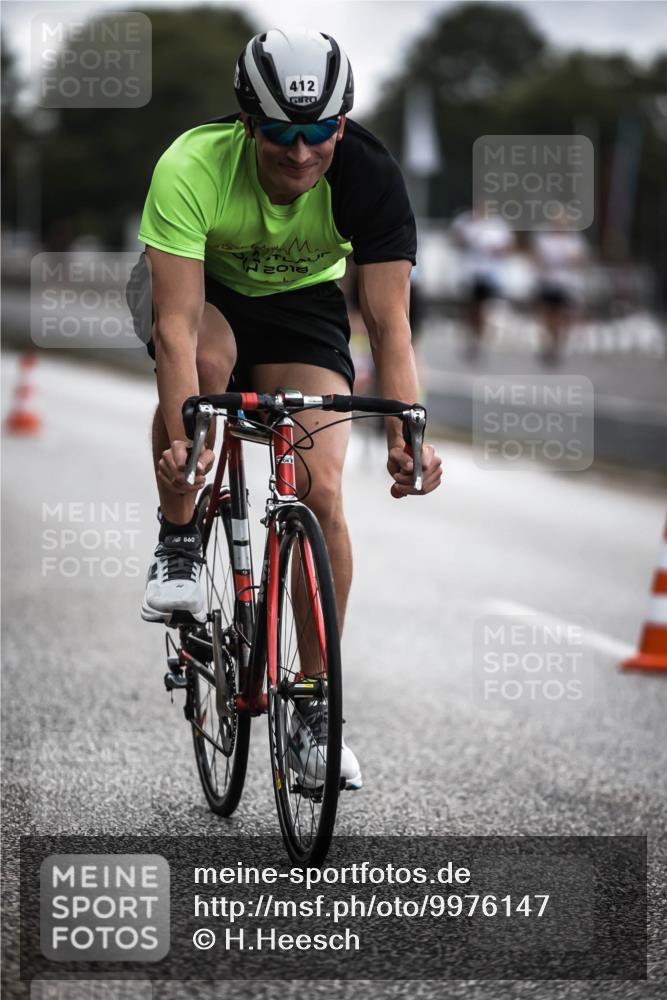 16.08.2026 - KN Förde Triathlon 2026 H.Heesch http://msf.ph/oto/9976147 16.08.2026 11:15:30 Radfahren 412 meine-sportfotos.de
