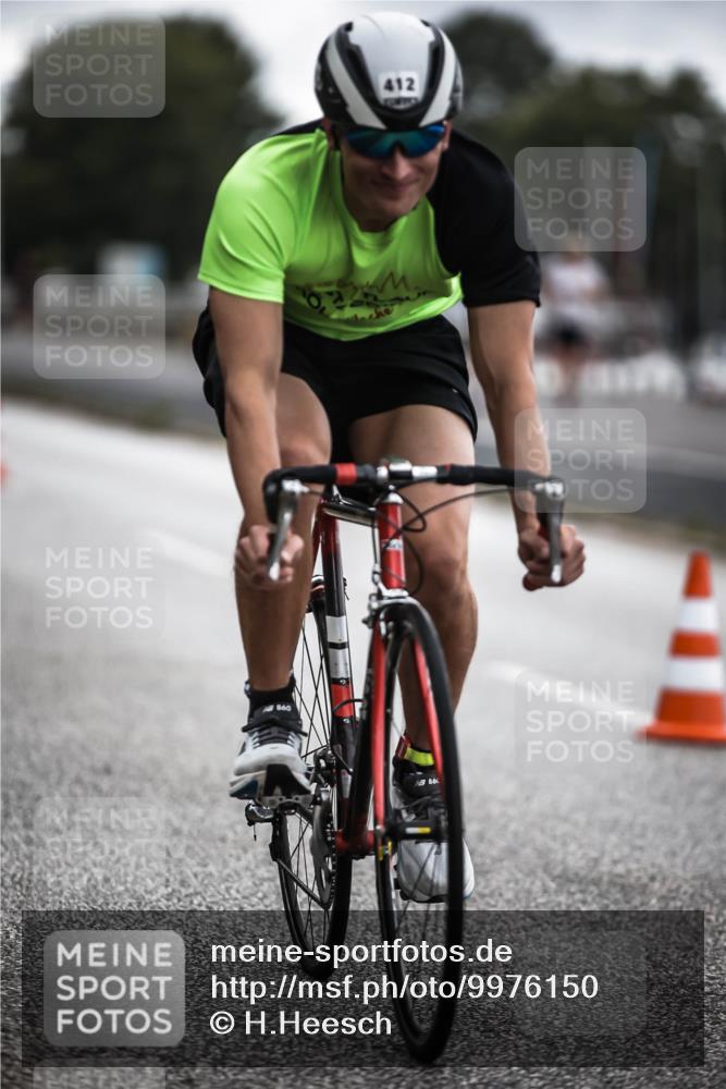 16.08.2026 - KN Förde Triathlon 2026 H.Heesch http://msf.ph/oto/9976150 16.08.2026 11:15:30 Radfahren 412 meine-sportfotos.de