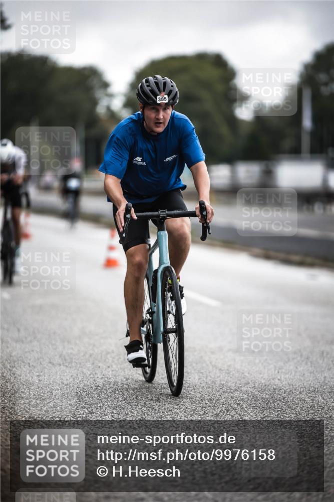 16.08.2026 - KN Förde Triathlon 2026 H.Heesch http://msf.ph/oto/9976158 16.08.2026 11:15:54 Radfahren 330, 331, 385 meine-sportfotos.de