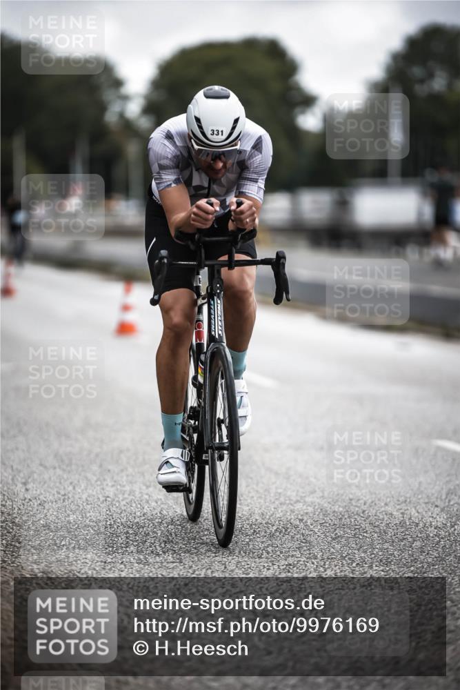 16.08.2026 - KN Förde Triathlon 2026 H.Heesch http://msf.ph/oto/9976169 16.08.2026 11:15:55 Radfahren 330, 331, 385 meine-sportfotos.de