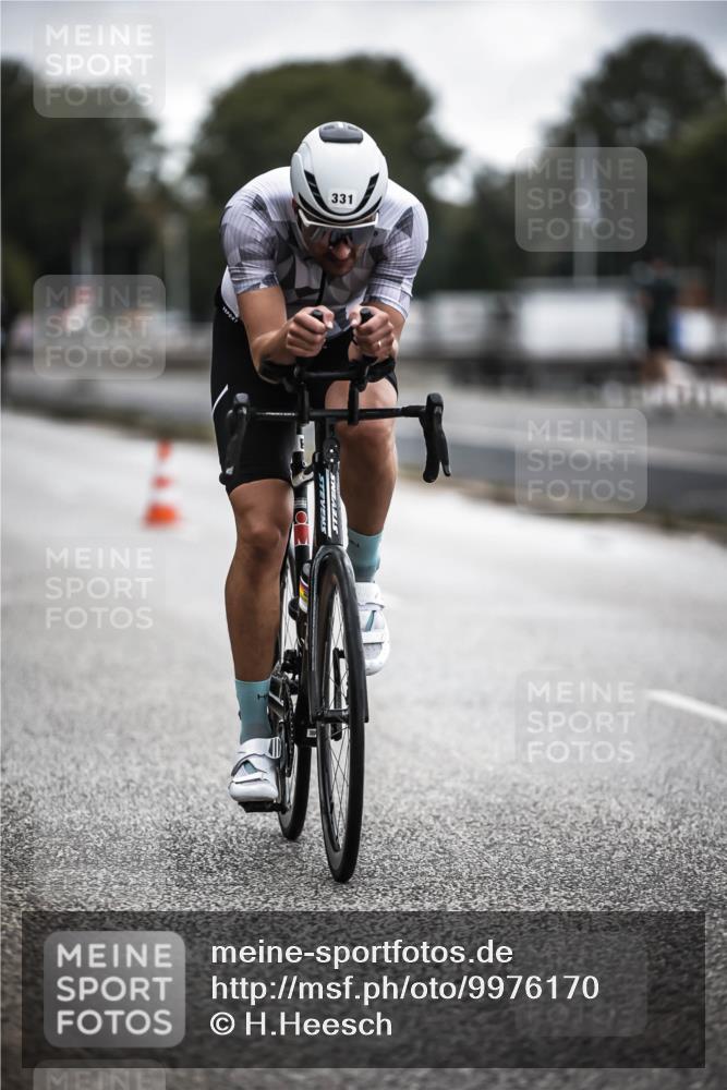 16.08.2026 - KN Förde Triathlon 2026 H.Heesch http://msf.ph/oto/9976170 16.08.2026 11:15:55 Radfahren 330, 331, 385 meine-sportfotos.de