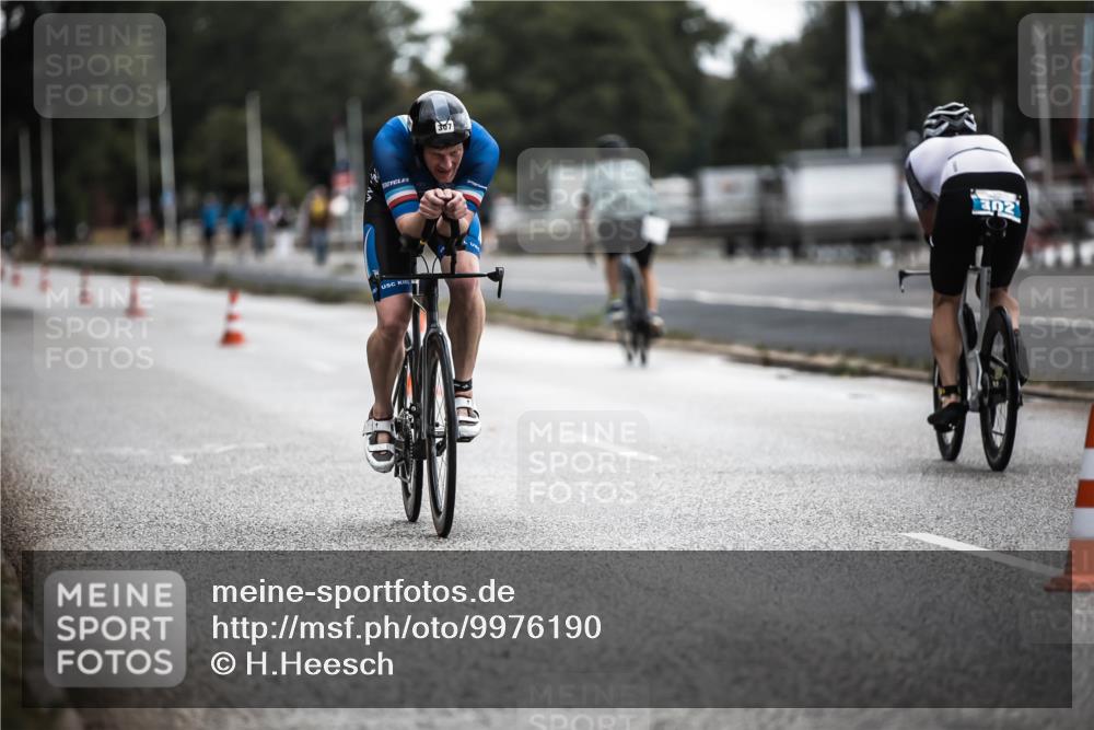 16.08.2026 - KN Förde Triathlon 2026 H.Heesch http://msf.ph/oto/9976190 16.08.2026 11:16:17 Radfahren 307, 339, 384 meine-sportfotos.de