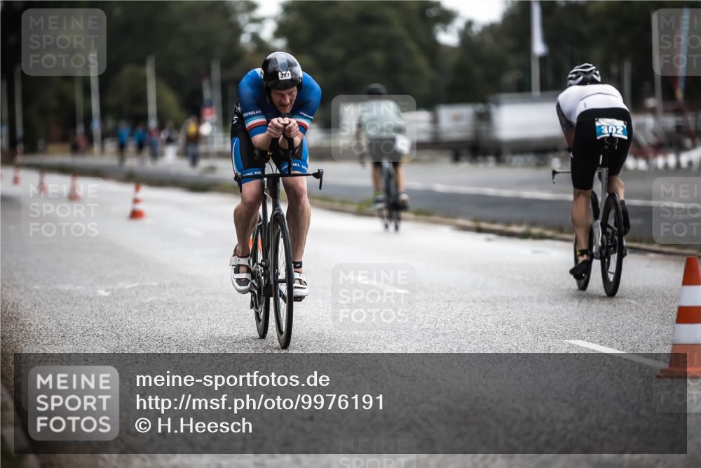16.08.2026 - KN Förde Triathlon 2026 H.Heesch http://msf.ph/oto/9976191 16.08.2026 11:16:17 Radfahren 307, 339, 384 meine-sportfotos.de