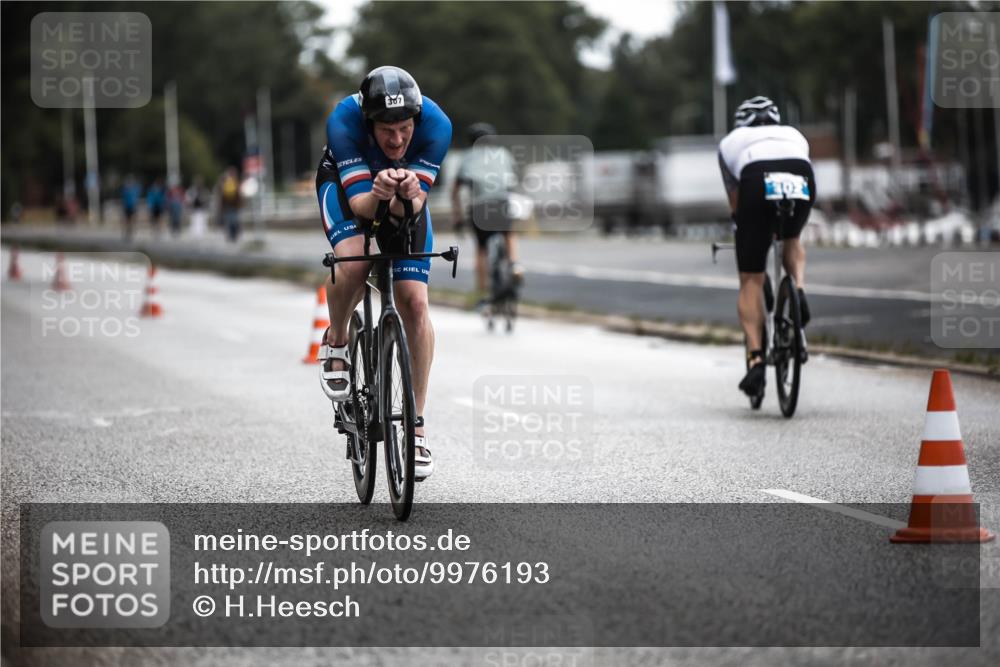 16.08.2026 - KN Förde Triathlon 2026 H.Heesch http://msf.ph/oto/9976193 16.08.2026 11:16:17 Radfahren 307, 339, 384 meine-sportfotos.de