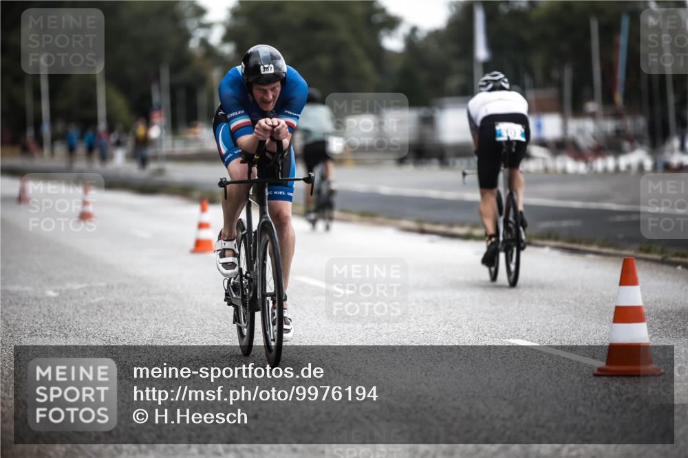 16.08.2026 - KN Förde Triathlon 2026 H.Heesch http://msf.ph/oto/9976194 16.08.2026 11:16:17 Radfahren 307, 339, 384 meine-sportfotos.de
