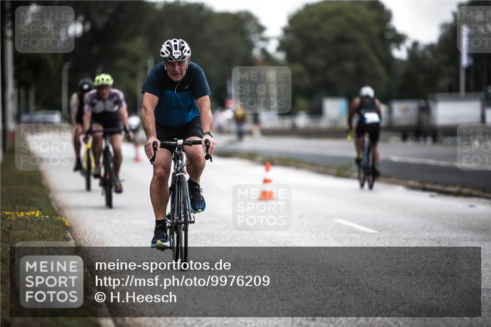 16.08.2026 - KN Förde Triathlon 2026 H.Heesch http://msf.ph/oto/9976209 16.08.2026 11:16:25 Radfahren 351, 360, 406, 413, 428, 801 meine-sportfotos.de