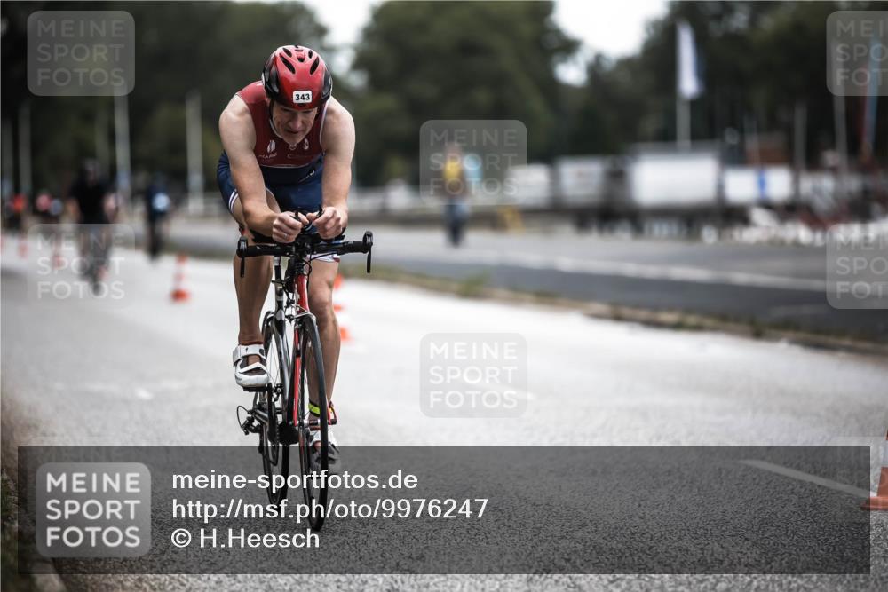 16.08.2026 - KN Förde Triathlon 2026 H.Heesch http://msf.ph/oto/9976247 16.08.2026 11:16:50 Radfahren 343 meine-sportfotos.de
