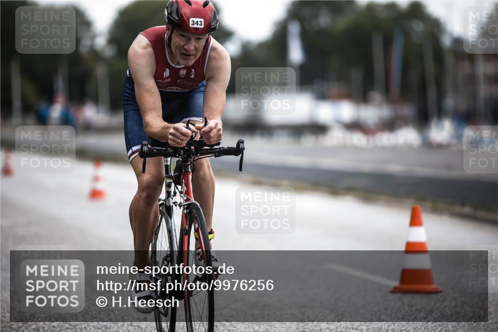 16.08.2026 - KN Förde Triathlon 2026 H.Heesch http://msf.ph/oto/9976256 16.08.2026 11:16:51 Radfahren 343, 437 meine-sportfotos.de