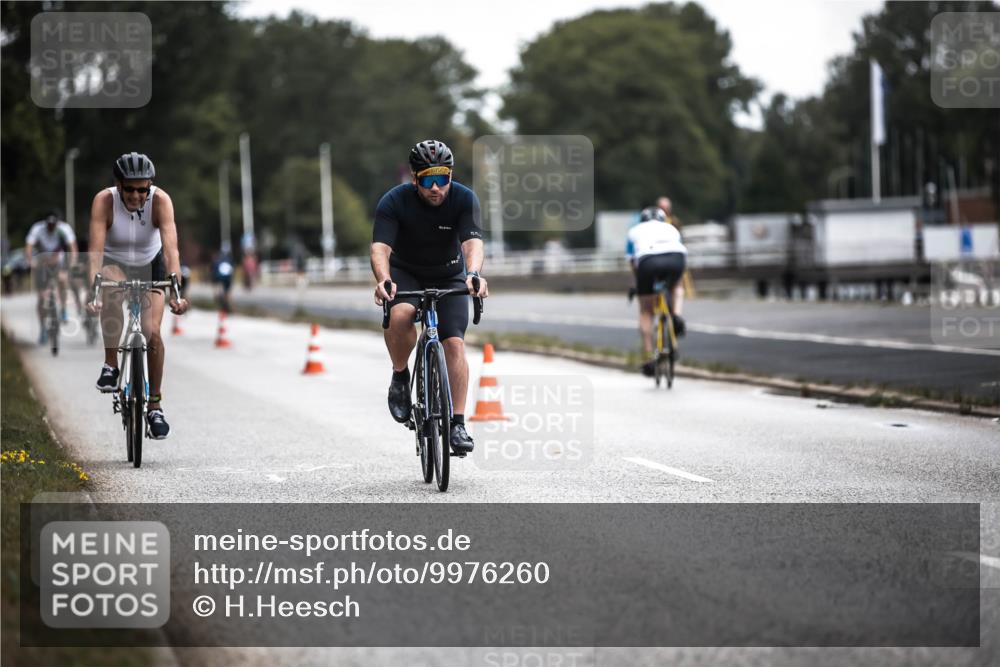 16.08.2026 - KN Förde Triathlon 2026 H.Heesch http://msf.ph/oto/9976260 16.08.2026 11:16:54 Radfahren 343, 346, 402, 437 meine-sportfotos.de