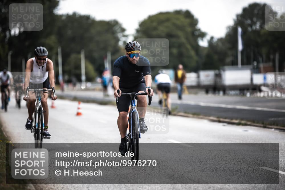 16.08.2026 - KN Förde Triathlon 2026 H.Heesch http://msf.ph/oto/9976270 16.08.2026 11:16:55 Radfahren 346, 350, 402, 437 meine-sportfotos.de