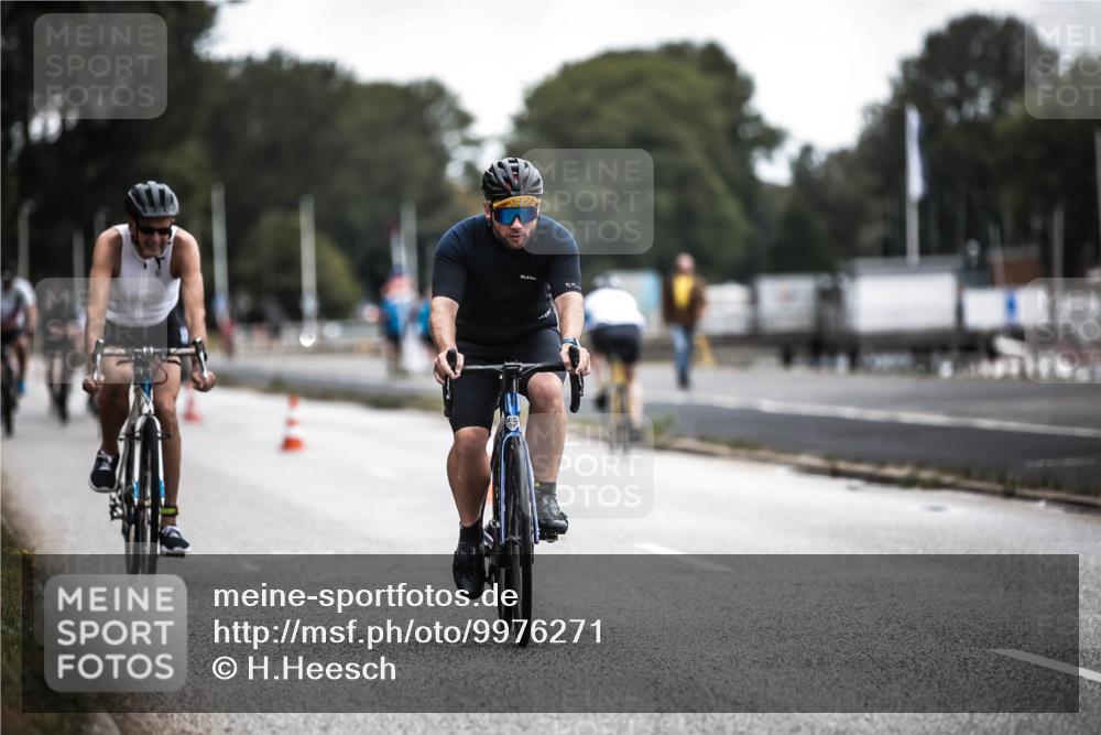 16.08.2026 - KN Förde Triathlon 2026 H.Heesch http://msf.ph/oto/9976271 16.08.2026 11:16:55 Radfahren 346, 350, 402, 437 meine-sportfotos.de