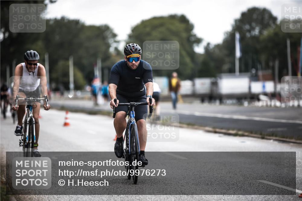16.08.2026 - KN Förde Triathlon 2026 H.Heesch http://msf.ph/oto/9976273 16.08.2026 11:16:55 Radfahren 346, 350, 402, 437 meine-sportfotos.de