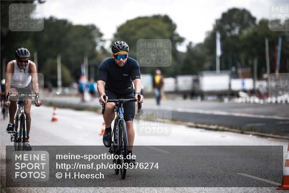 16.08.2026 - KN Förde Triathlon 2026 H.Heesch http://msf.ph/oto/9976274 16.08.2026 11:16:55 Radfahren 346, 350, 402, 437 meine-sportfotos.de