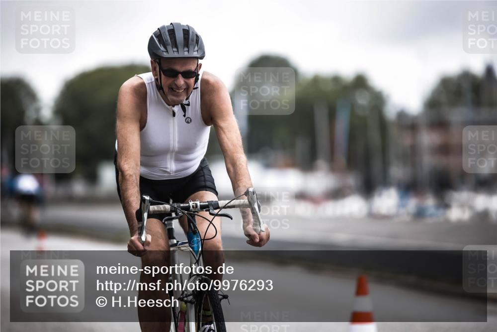 16.08.2026 - KN Förde Triathlon 2026 H.Heesch http://msf.ph/oto/9976293 16.08.2026 11:16:56 Radfahren 328, 346, 350, 402, 437 meine-sportfotos.de
