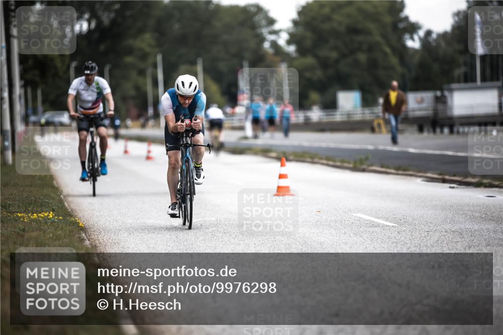 16.08.2026 - KN Förde Triathlon 2026 H.Heesch http://msf.ph/oto/9976298 16.08.2026 11:16:58 Radfahren 328, 346, 350, 381, 402, 437 meine-sportfotos.de