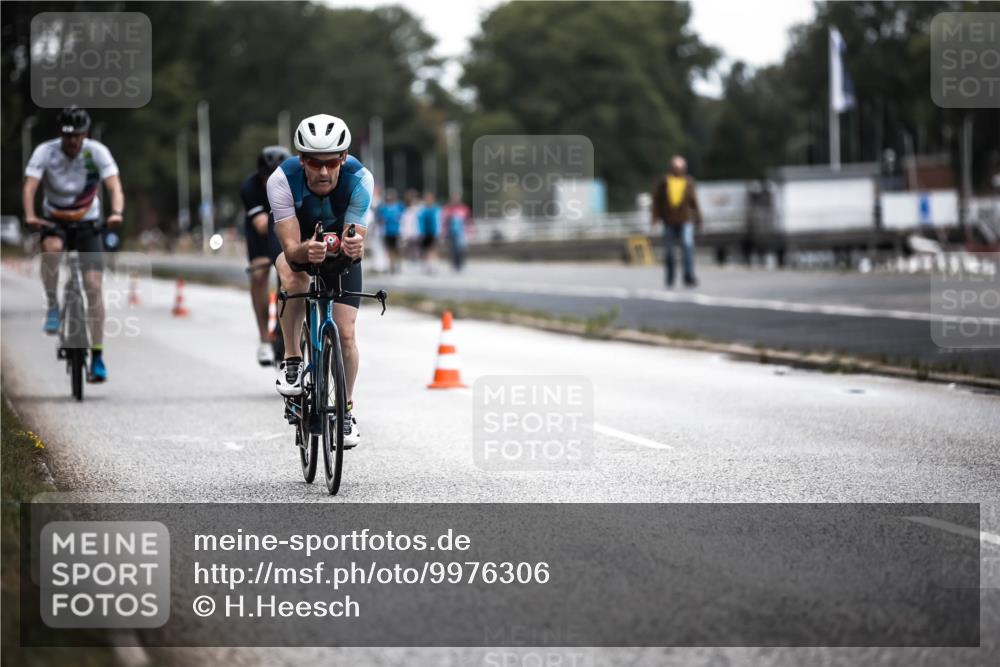 16.08.2026 - KN Förde Triathlon 2026 H.Heesch http://msf.ph/oto/9976306 16.08.2026 11:16:59 Radfahren 319, 328, 346, 350, 381, 402, 437 meine-sportfotos.de