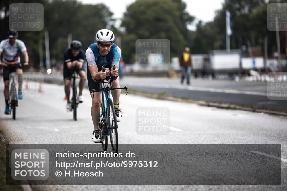 16.08.2026 - KN Förde Triathlon 2026 H.Heesch http://msf.ph/oto/9976312 16.08.2026 11:16:59 Radfahren 319, 328, 346, 350, 381, 402, 437 meine-sportfotos.de