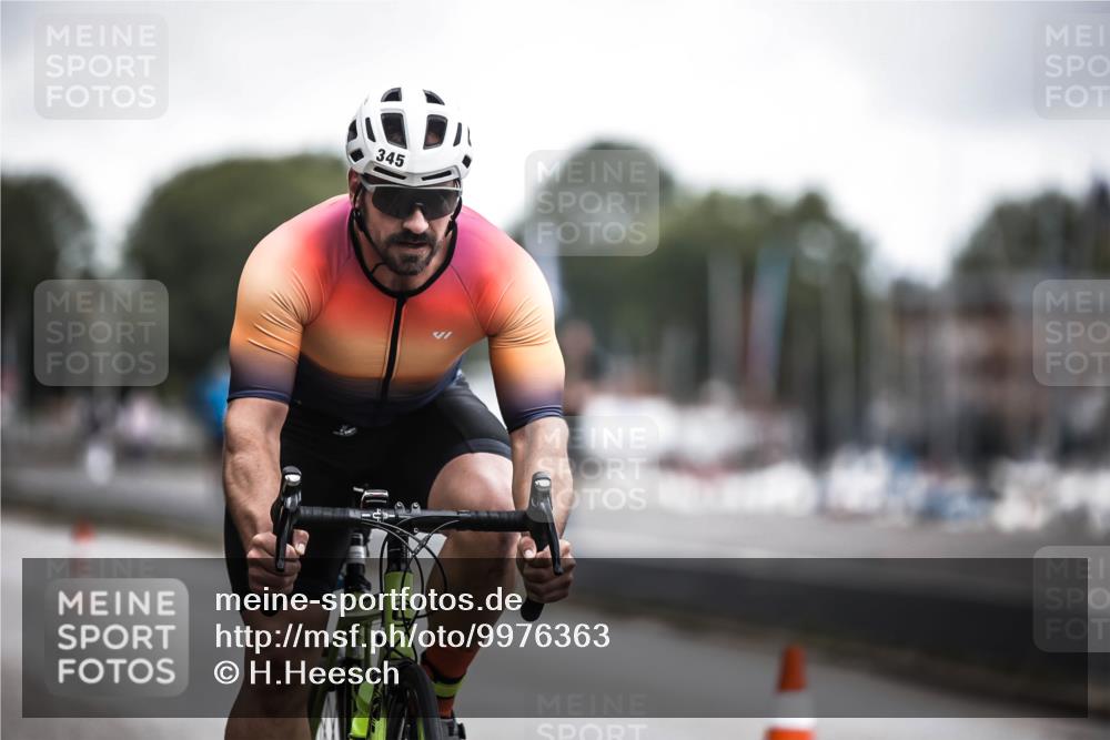 16.08.2026 - KN Förde Triathlon 2026 H.Heesch http://msf.ph/oto/9976363 16.08.2026 11:17:26 Radfahren 322, 345, 349, 371, 432, 804 meine-sportfotos.de
