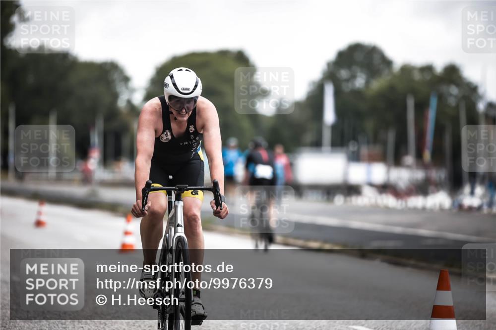 16.08.2026 - KN Förde Triathlon 2026 H.Heesch http://msf.ph/oto/9976379 16.08.2026 11:17:33 Radfahren 322, 358, 359, 382, 417, 432, 435, 804 meine-sportfotos.de
