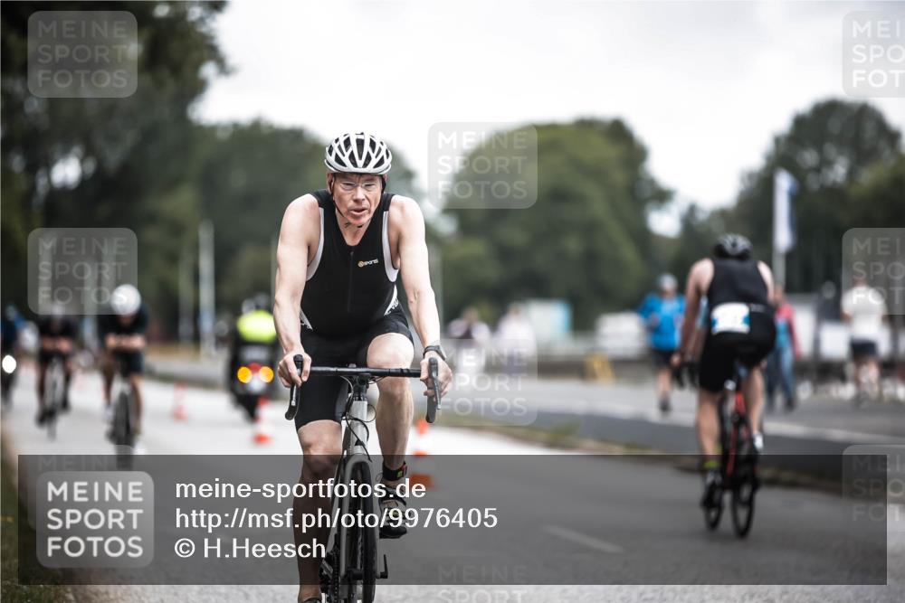16.08.2026 - KN Förde Triathlon 2026 H.Heesch http://msf.ph/oto/9976405 16.08.2026 11:17:39 Radfahren 304, 308, 355, 359, 383, 390, 417 meine-sportfotos.de