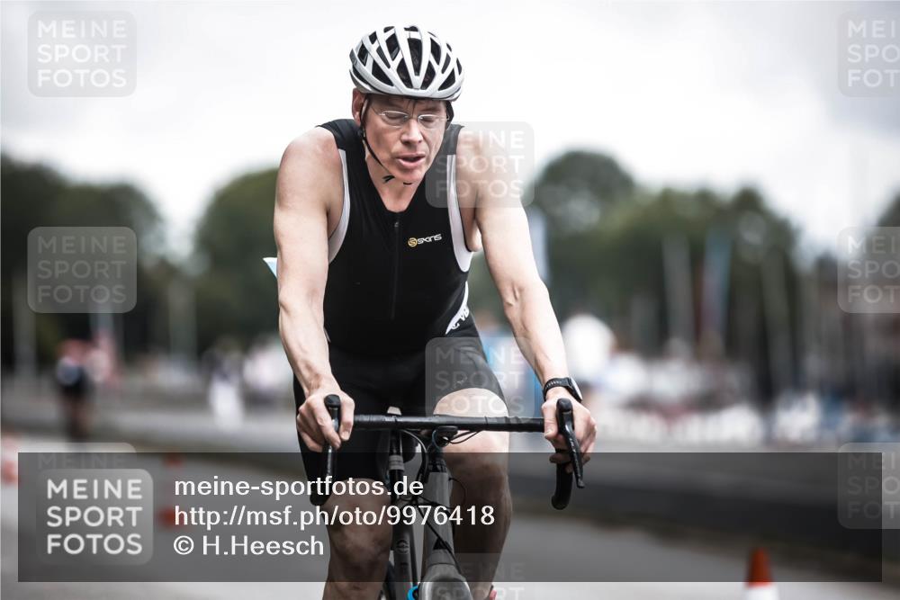 16.08.2026 - KN Förde Triathlon 2026 H.Heesch http://msf.ph/oto/9976418 16.08.2026 11:17:39 Radfahren 304, 308, 355, 359, 383, 390, 417 meine-sportfotos.de