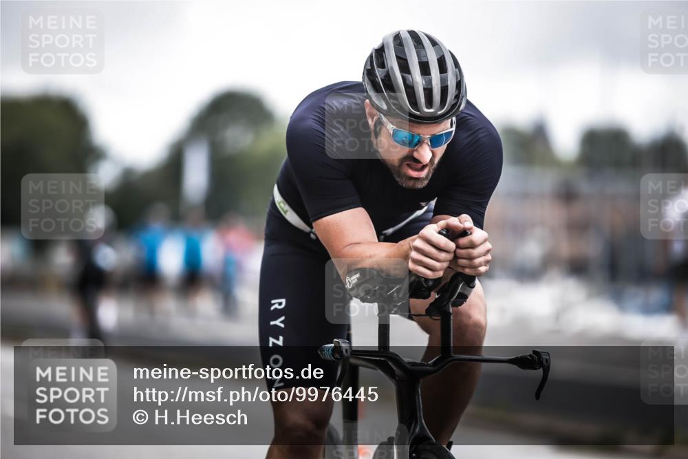 16.08.2026 - KN Förde Triathlon 2026 H.Heesch http://msf.ph/oto/9976445 16.08.2026 11:17:43 Radfahren 304, 308, 317, 318, 383, 390 meine-sportfotos.de