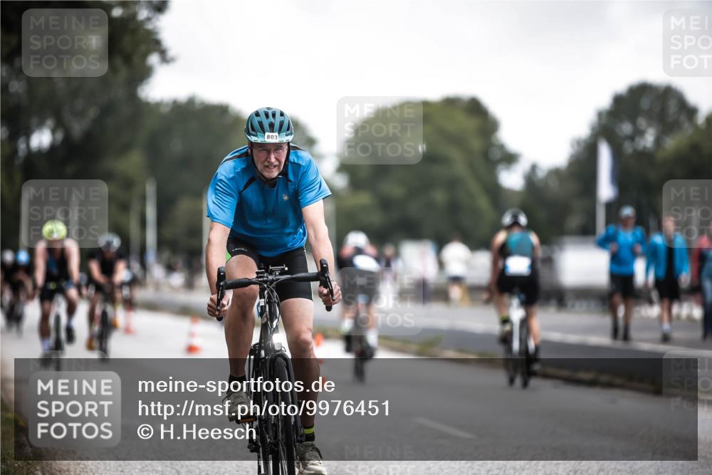 16.08.2026 - KN Förde Triathlon 2026 H.Heesch http://msf.ph/oto/9976451 16.08.2026 11:17:48 Radfahren 306, 317, 318, 330, 367, 396, 803 meine-sportfotos.de