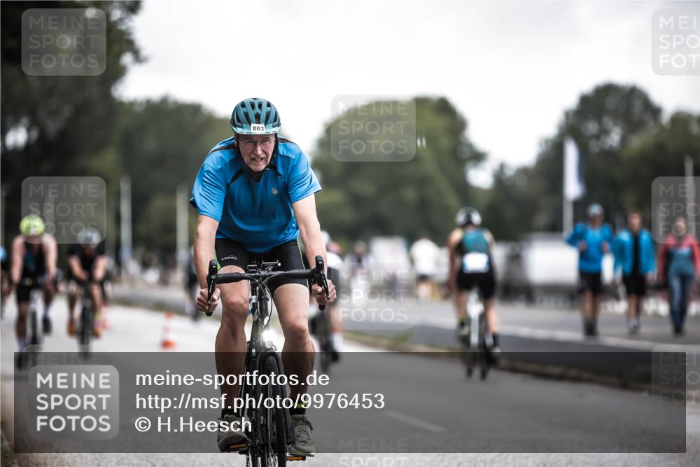 16.08.2026 - KN Förde Triathlon 2026 H.Heesch http://msf.ph/oto/9976453 16.08.2026 11:17:48 Radfahren 306, 317, 318, 330, 367, 396, 803 meine-sportfotos.de