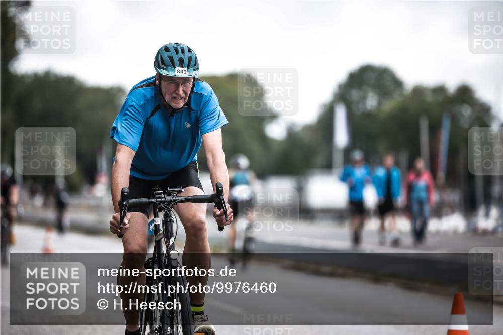 16.08.2026 - KN Förde Triathlon 2026 H.Heesch http://msf.ph/oto/9976460 16.08.2026 11:17:48 Radfahren 306, 317, 318, 330, 367, 396, 803 meine-sportfotos.de
