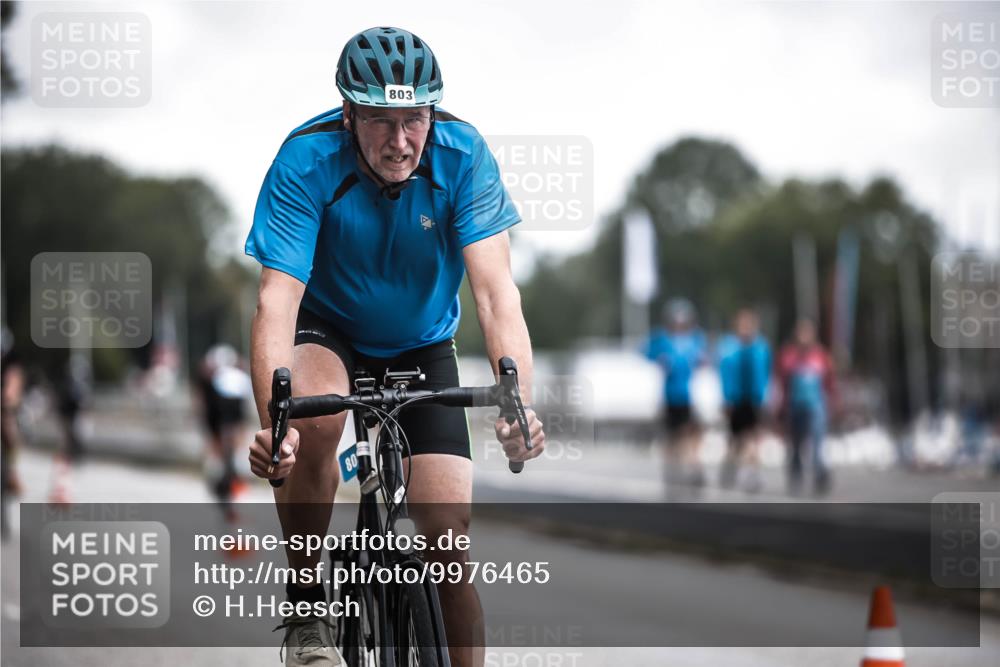 16.08.2026 - KN Förde Triathlon 2026 H.Heesch http://msf.ph/oto/9976465 16.08.2026 11:17:48 Radfahren 306, 317, 318, 330, 367, 396, 803 meine-sportfotos.de