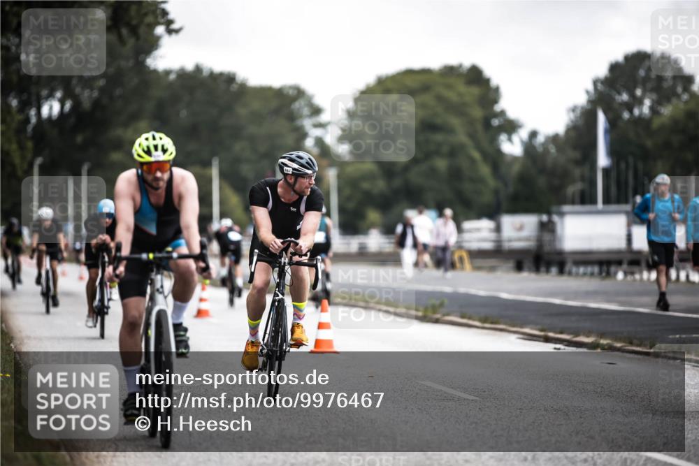 16.08.2026 - KN Förde Triathlon 2026 H.Heesch http://msf.ph/oto/9976467 16.08.2026 11:17:50 Radfahren 306, 314, 317, 330, 367, 396, 802, 803 meine-sportfotos.de