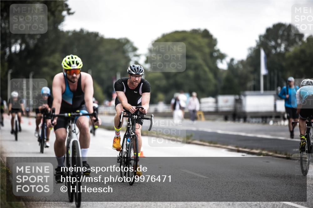 16.08.2026 - KN Förde Triathlon 2026 H.Heesch http://msf.ph/oto/9976471 16.08.2026 11:17:50 Radfahren 306, 314, 317, 330, 367, 396, 802, 803 meine-sportfotos.de