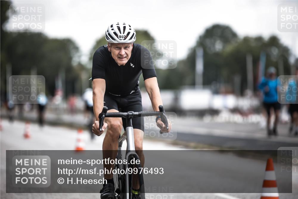 16.08.2026 - KN Förde Triathlon 2026 H.Heesch http://msf.ph/oto/9976493 16.08.2026 11:17:55 Radfahren 301, 311, 314, 330, 367, 378, 396, 802 meine-sportfotos.de