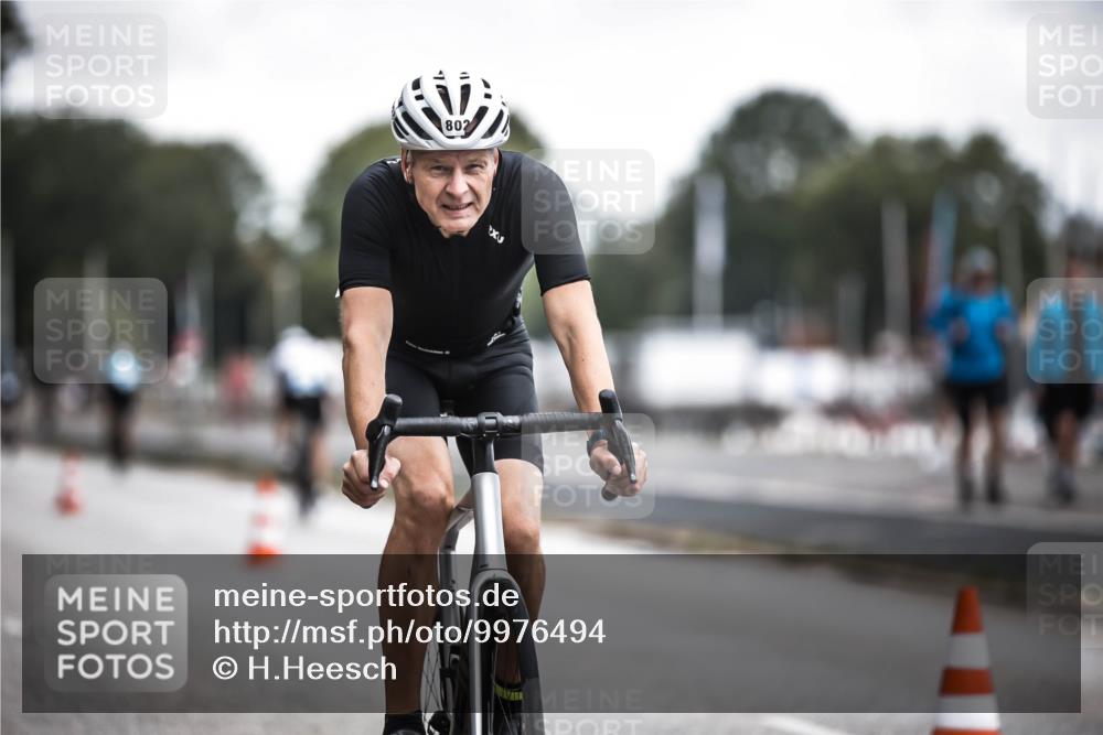 16.08.2026 - KN Förde Triathlon 2026 H.Heesch http://msf.ph/oto/9976494 16.08.2026 11:17:55 Radfahren 301, 311, 314, 330, 367, 378, 396, 802 meine-sportfotos.de