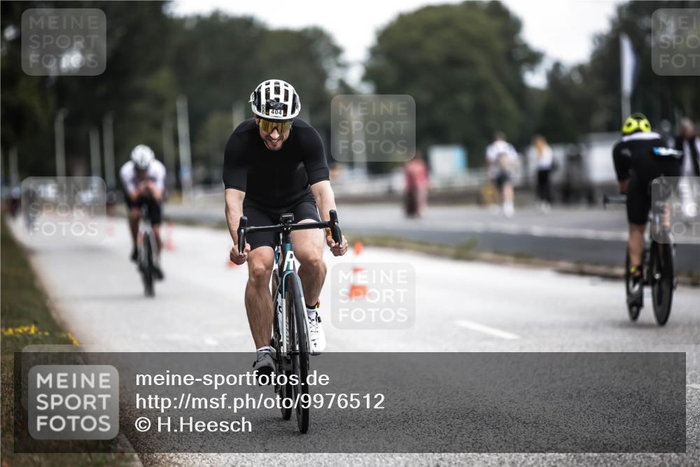 16.08.2026 - KN Förde Triathlon 2026 H.Heesch http://msf.ph/oto/9976512 16.08.2026 11:18:20 Radfahren 302, 404 meine-sportfotos.de