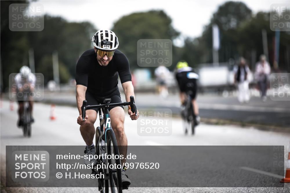 16.08.2026 - KN Förde Triathlon 2026 H.Heesch http://msf.ph/oto/9976520 16.08.2026 11:18:20 Radfahren 302, 404 meine-sportfotos.de