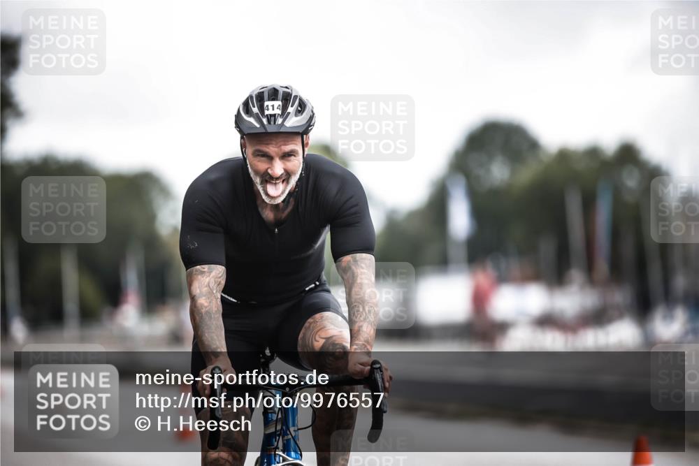 16.08.2026 - KN Förde Triathlon 2026 H.Heesch http://msf.ph/oto/9976557 16.08.2026 11:18:34 Radfahren 348, 414, 441 meine-sportfotos.de
