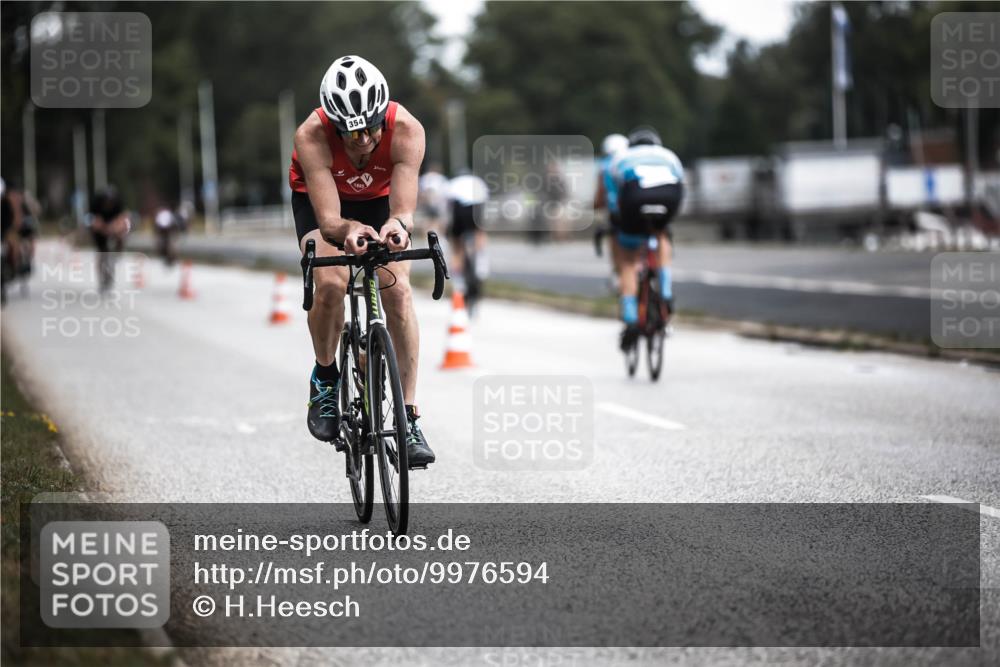 16.08.2026 - KN Förde Triathlon 2026 H.Heesch http://msf.ph/oto/9976594 16.08.2026 11:18:48 Radfahren 354, 429 meine-sportfotos.de